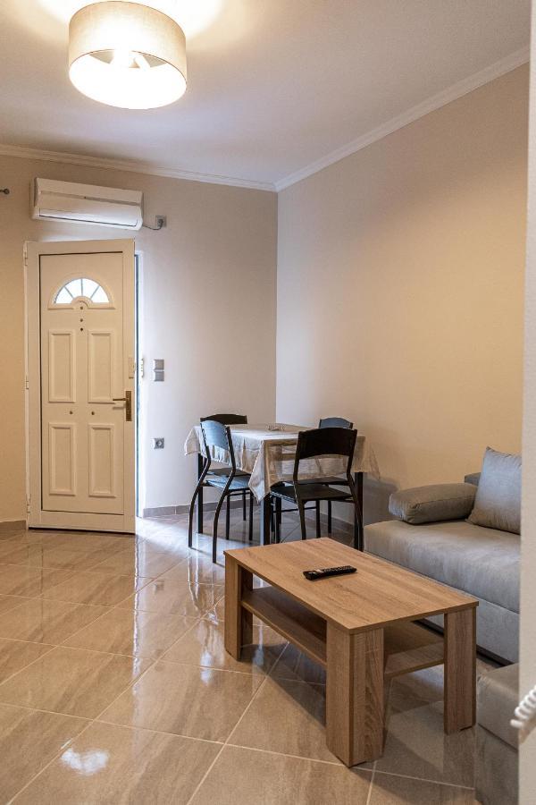 John'S Apartment'S Near Athens Airport!! Spata  Bagian luar foto