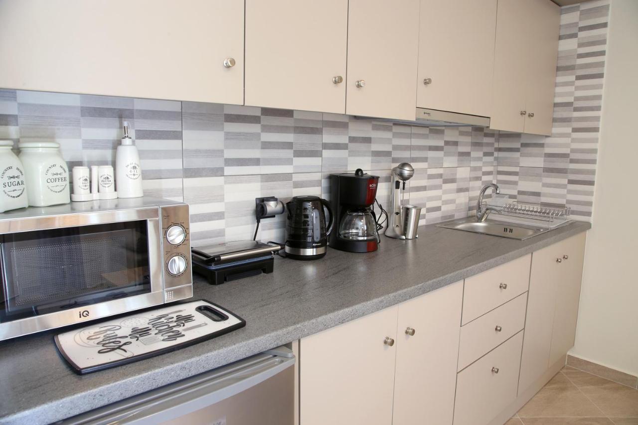 John'S Apartment'S Near Athens Airport!! Spata  Bagian luar foto