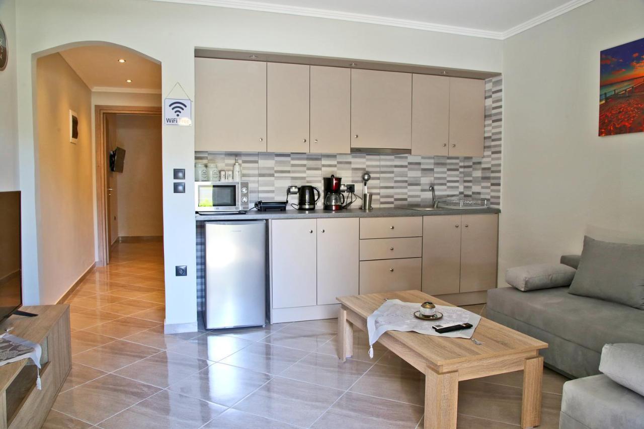 John'S Apartment'S Near Athens Airport!! Spata  Bagian luar foto