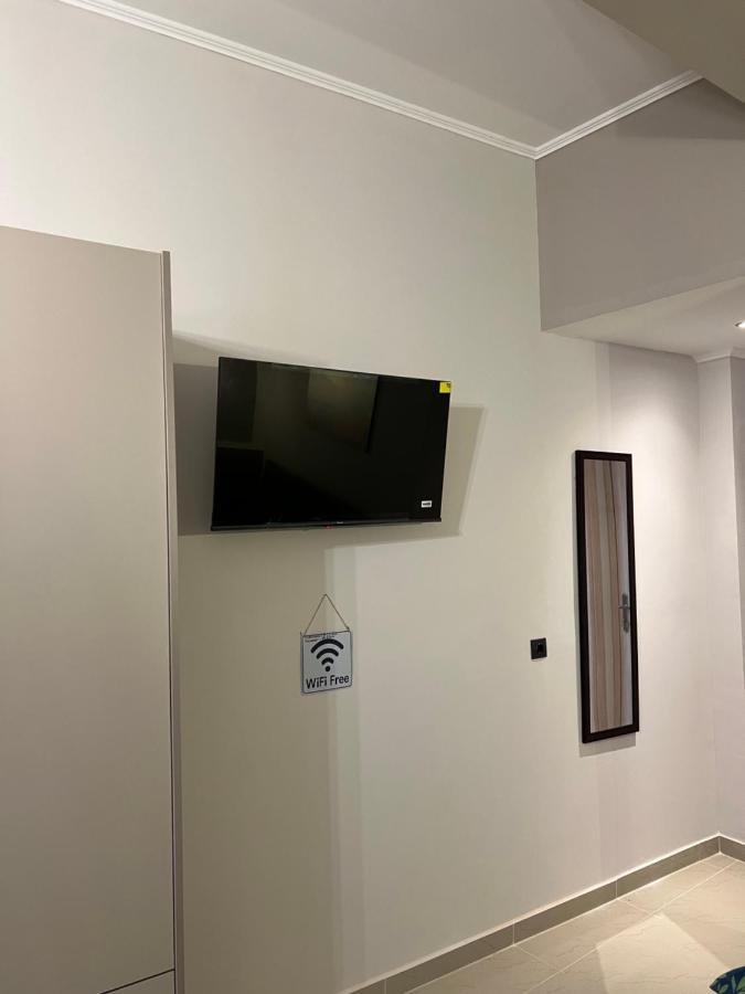 John'S Apartment'S Near Athens Airport!! Spata  Bagian luar foto